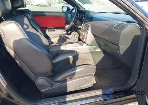 2011 Dodge Challenger Srt8 z USA, uszkodzony, nr VIN 2B3CJ7DJ0BH593297